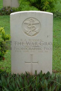 TRINCOMALEE WAR CEMETERY - BUDDEN, ROGER ATHERTON